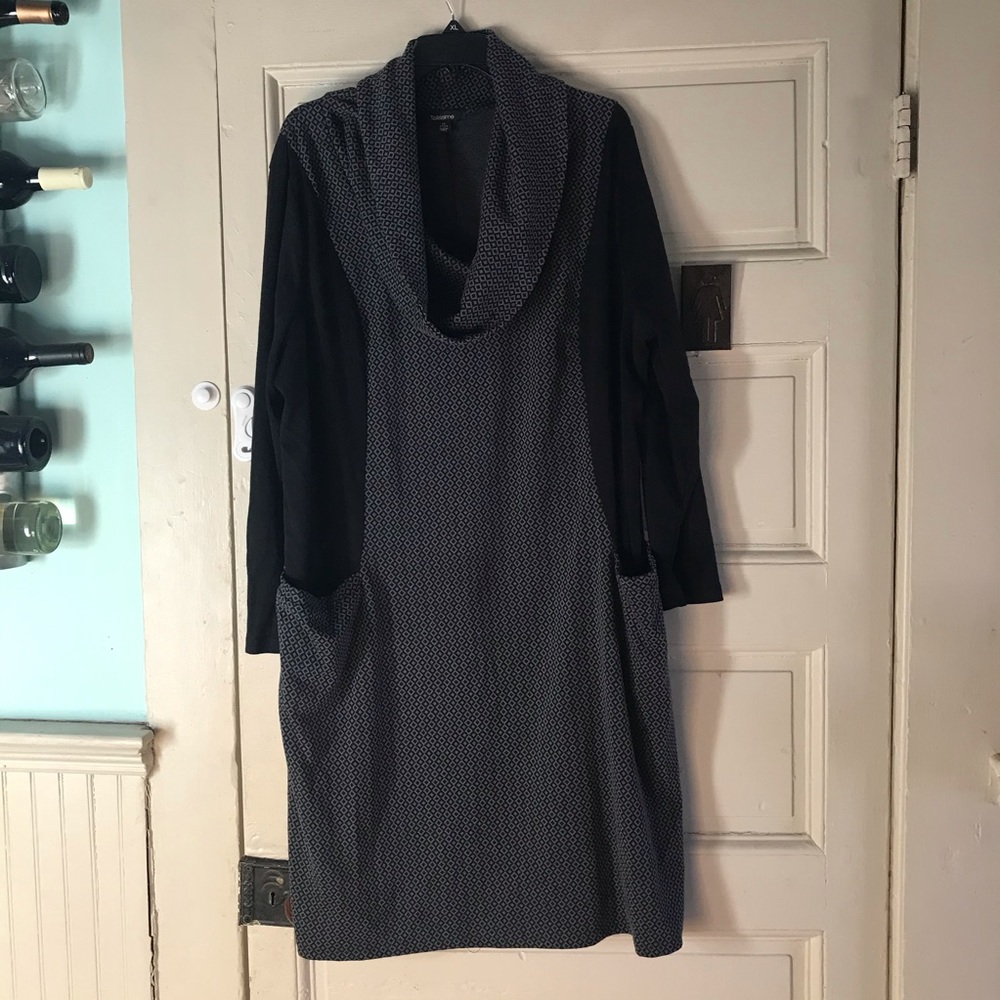 Dress with pockets!!